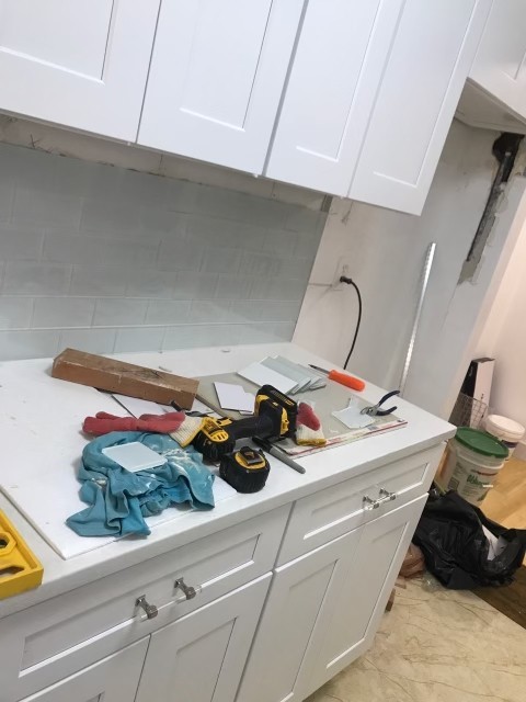 丽华装修专业法拉盛装修改建,店面餐馆装修,地板瓷砖门窗,木工 丽华装修专业法拉盛装修改建,店面餐馆装修,地板瓷砖门窗,木工